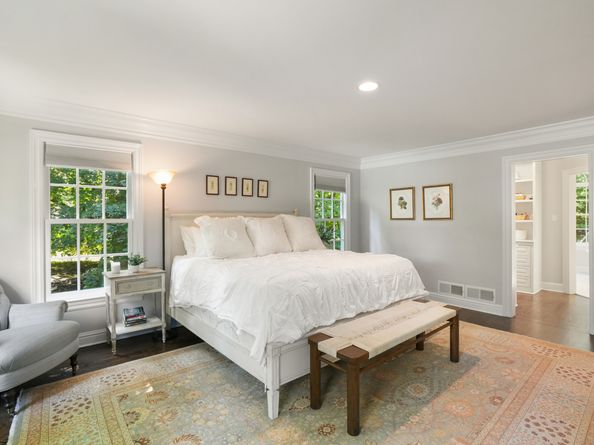 Undisclosed Address #24120188, Ridgefield CT 06877