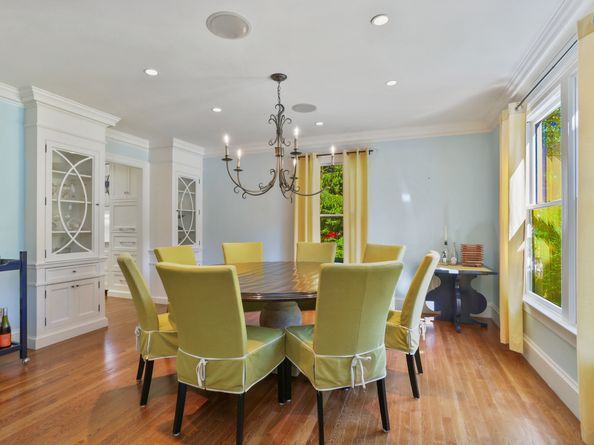 6141 Main Street, Trumbull CT 06611