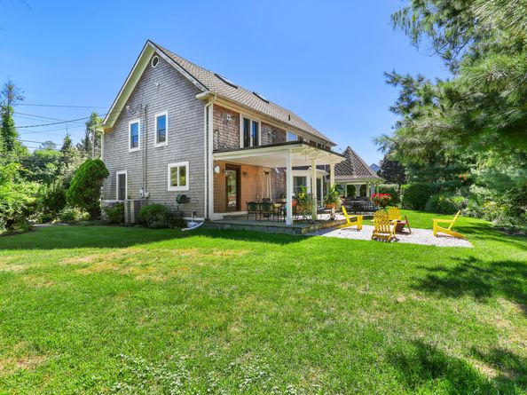 6141 Main Street, Trumbull CT 06611