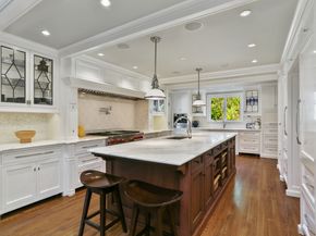 6141 Main Street, Trumbull CT 06611