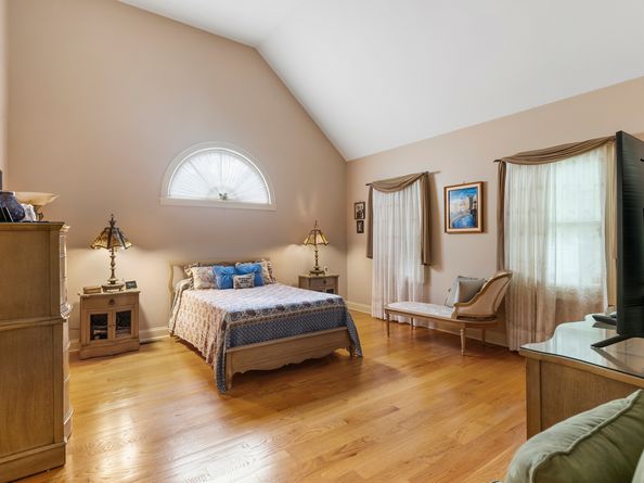25 Bunker Hill Circle 25, Shelton CT 06484