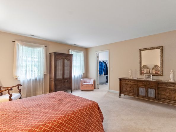 25 Bunker Hill Circle 25, Shelton CT 06484