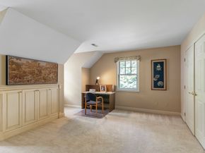 25 Bunker Hill Circle 25, Shelton CT 06484