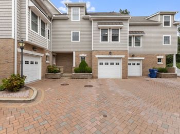 88 Maple Tree Avenue