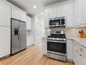 88 Maple Tree Avenue APT G, Stamford CT 06906