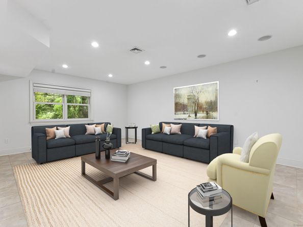 88 Maple Tree Avenue APT G, Stamford CT 06906