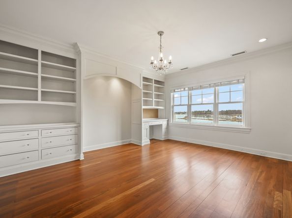 52 Carriglea Drive, Greenwich CT 06878