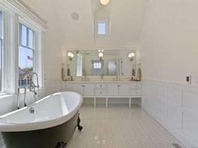 98 Rowayton Avenue, Norwalk CT 06853