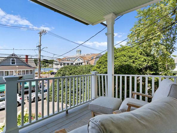 98 Rowayton Avenue, Norwalk CT 06853