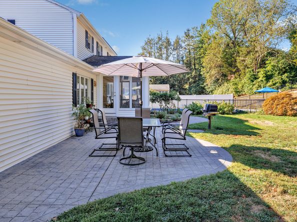 175 Peace Acre Lane, Stratford CT 06614