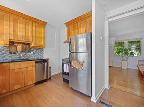 162 Sylvan Knoll Road, Stamford CT 06902