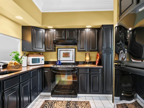 80 Bywater Lane 80, Bridgeport CT 06605