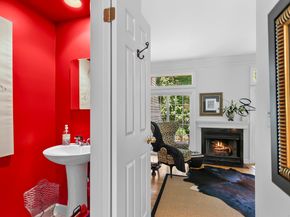 80 Bywater Lane 80, Bridgeport CT 06605