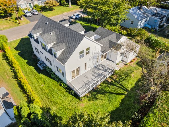 73 Maitland Road, Stamford CT 06906