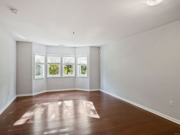 2660 North Avenue 114, Bridgeport CT 06604