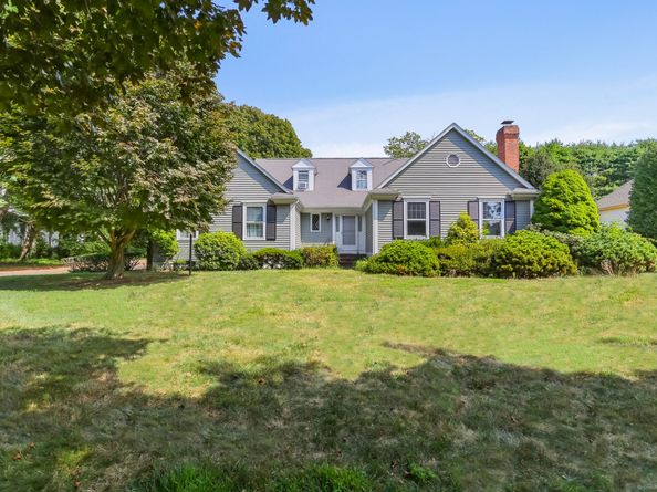 128 Mariners Way, Fairfield CT 06824