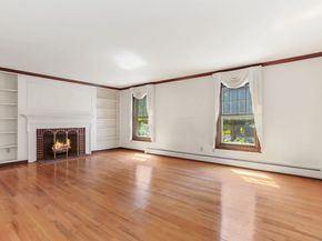 128 Mariners Way, Fairfield CT 06824