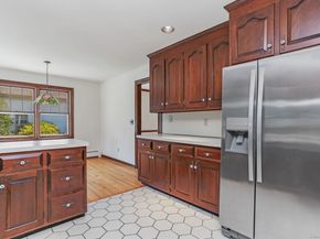 128 Mariners Way, Fairfield CT 06824
