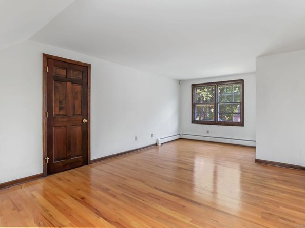 128 Mariners Way, Fairfield CT 06824