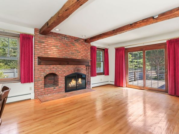 128 Mariners Way, Fairfield CT 06824