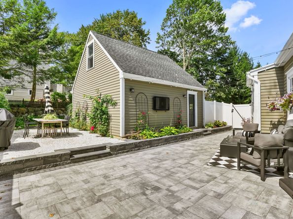 4 Abbott Avenue, Ridgefield CT 06877