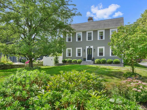4 Abbott Avenue, Ridgefield CT 06877