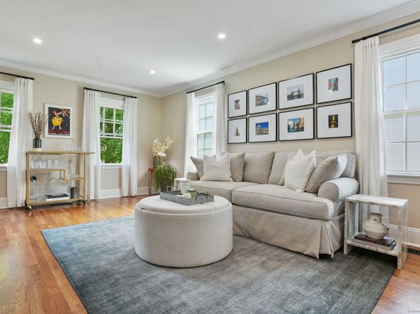 4 Abbott Avenue, Ridgefield CT 06877