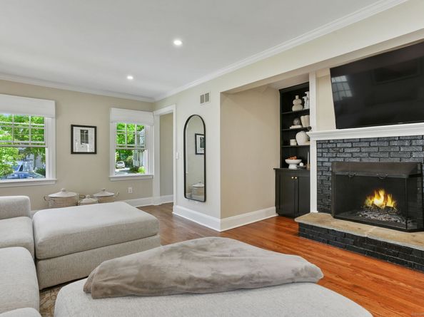 4 Abbott Avenue, Ridgefield CT 06877