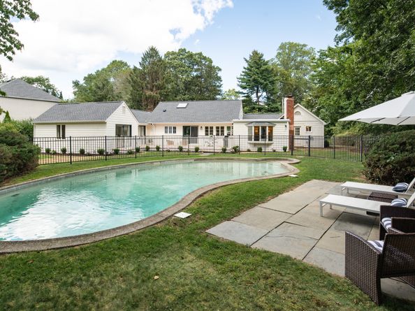 108 Witch Lane, Norwalk CT 06853