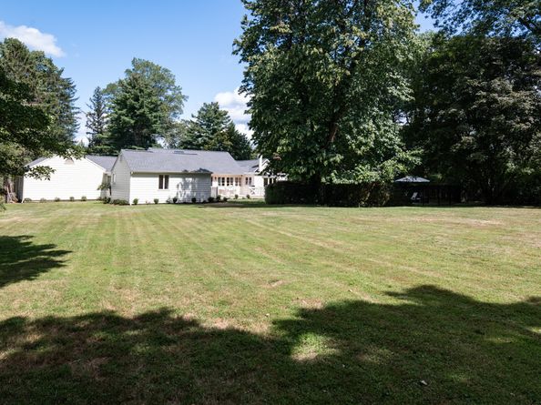 108 Witch Lane, Norwalk CT 06853