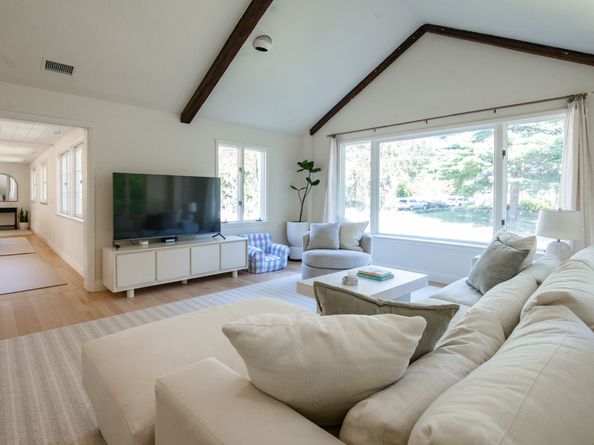 108 Witch Lane, Norwalk CT 06853