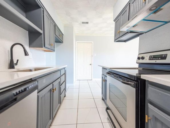 4430  Windsor Drive , Garland Texas 75042