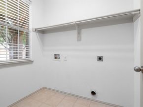 590  Sheldon Road , Lantana Texas 76226