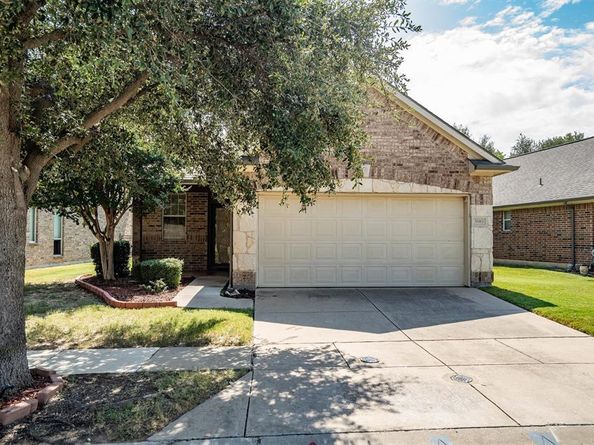 590  Sheldon Road , Lantana Texas 76226