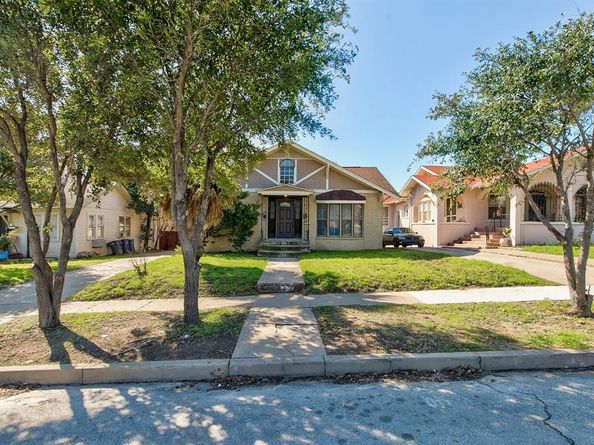 1317  Grand Avenue , Fort Worth Texas 76164