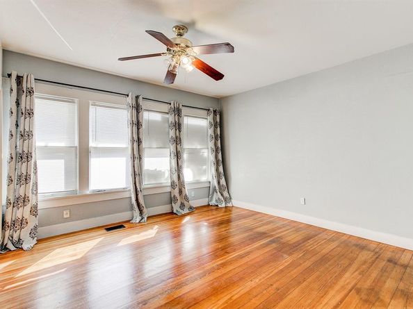 1317  Grand Avenue , Fort Worth Texas 76164