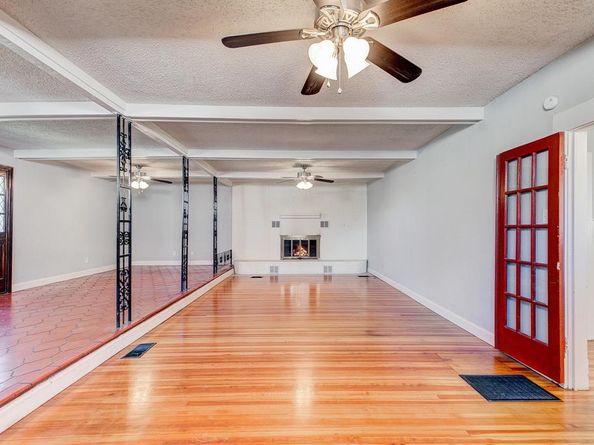 1317  Grand Avenue , Fort Worth Texas 76164