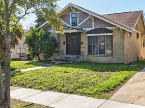 1317  Grand Avenue , Fort Worth Texas 76164