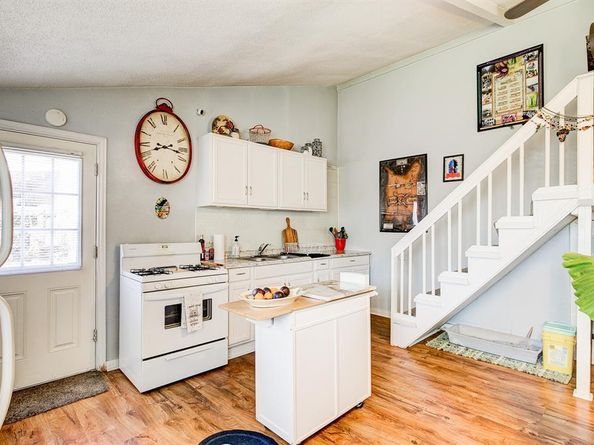 1317  Grand Avenue , Fort Worth Texas 76164