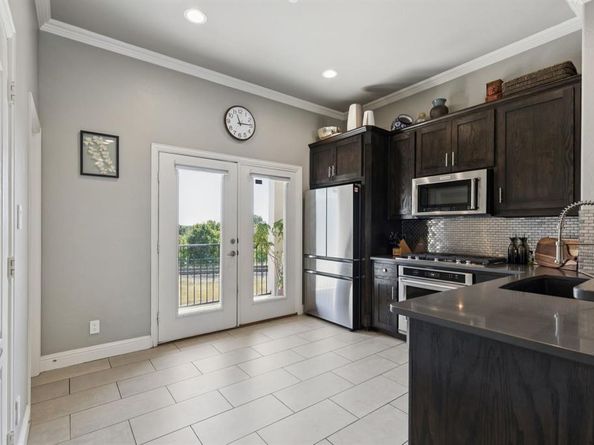722 E 1st Street , Fort Worth Texas 76102