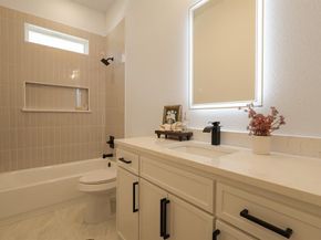 2833  Avenue L  , Fort Worth Texas 76105