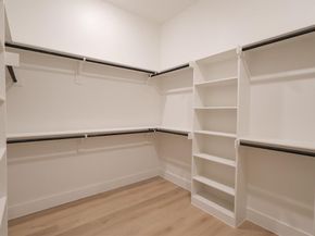 2833  Avenue L  , Fort Worth Texas 76105