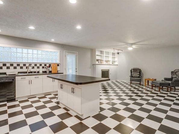 4610  Bridgeport Drive , Garland Texas 75043