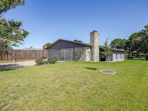 4610  Bridgeport Drive , Garland Texas 75043