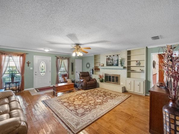 3103  Avon Drive , Arlington Texas 76015