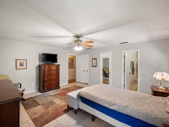 3103  Avon Drive , Arlington Texas 76015