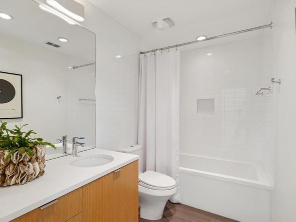 10752  Wyatt Circle , Dallas Texas 75218