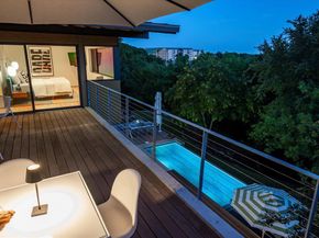 10752  Wyatt Circle , Dallas Texas 75218