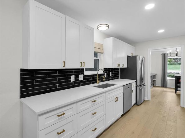 2630  Rockbrook Drive , Plano Texas 75074