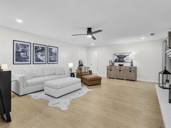 2630  Rockbrook Drive , Plano Texas 75074
